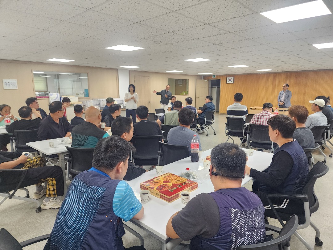 KakaoTalk_20251013_102753082_01 (1).jpg