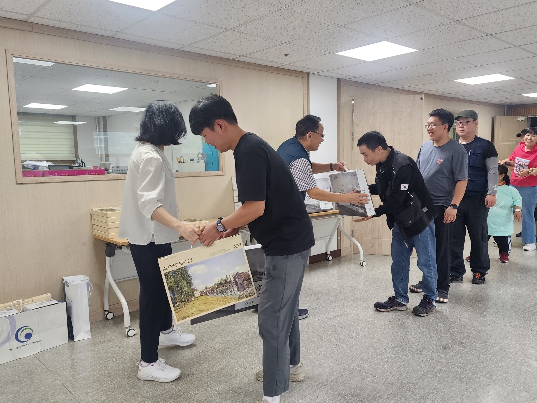 KakaoTalk_20251013_102753082_18 (1).jpg